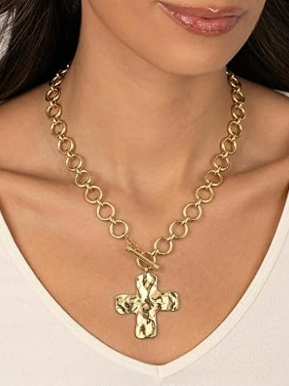 NEW Gold Tone Necklace with Cross Pendant Statement Chunky Fashion Mothers Day - Picture 4 of 4